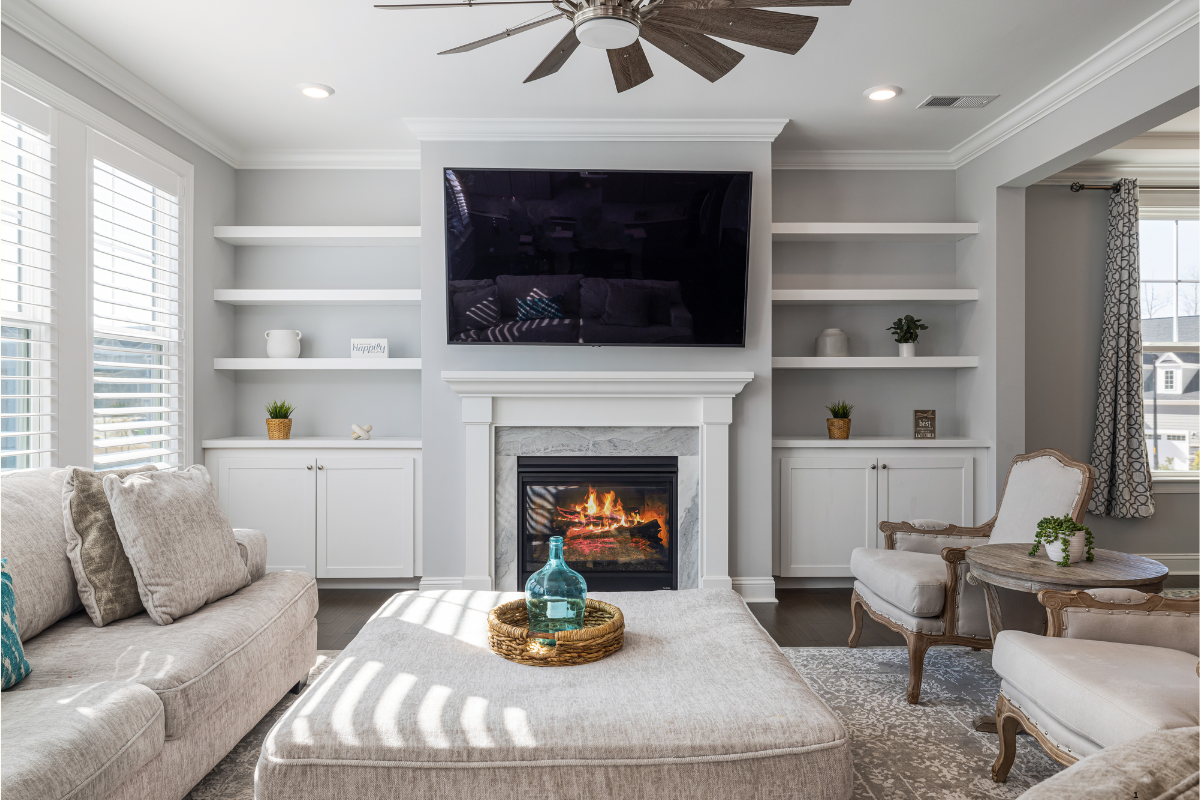 18 Stunning Tropical White and Tan Living Room Ideas to Transform Your Space! 1 16
